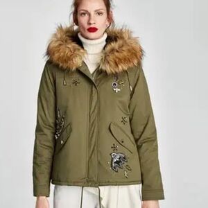 Zara Embellished Hooded Parka Jacket Khaki Green with Faux Fur Lining – XS